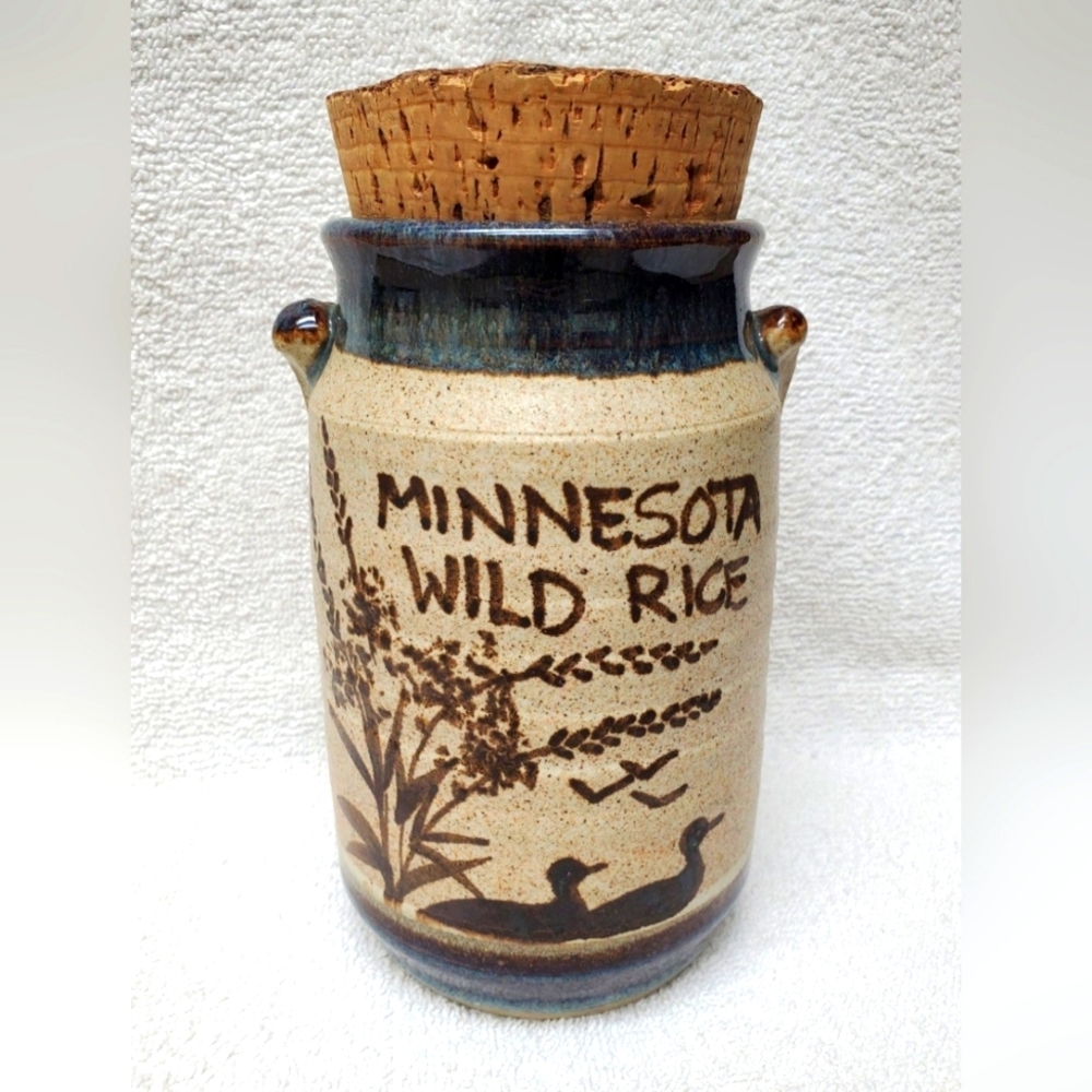 Minnesota Wild Rice Pottery Container With Cork Lid
